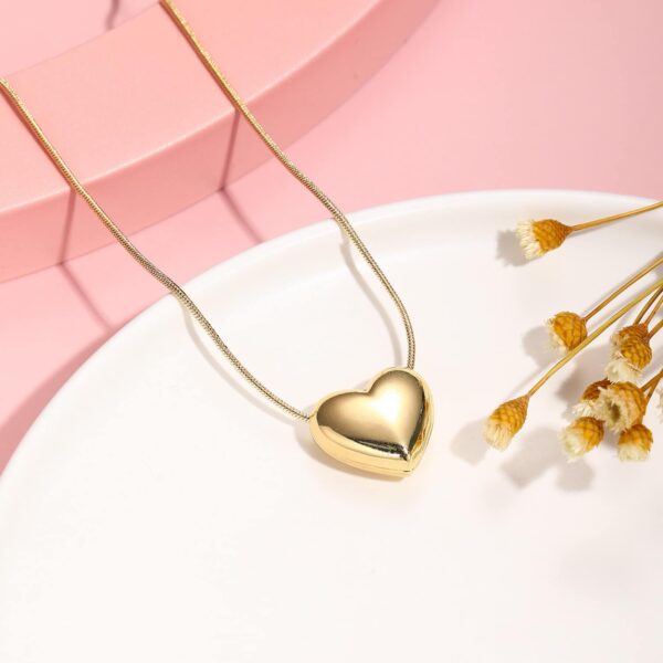 Gold Heart - Image 5